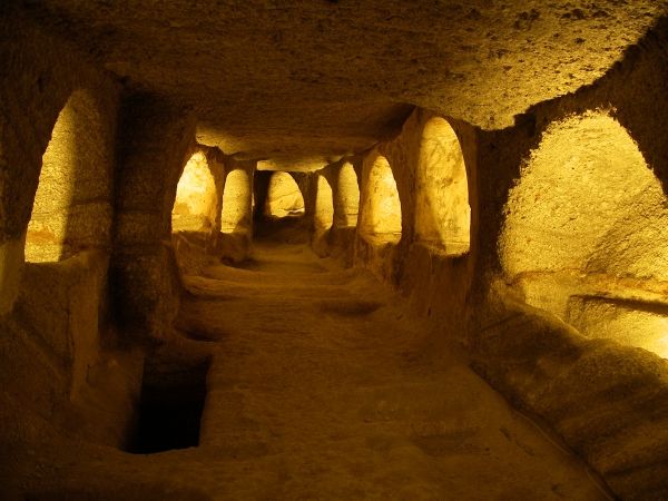 Photos of Catacombs in Milos by members - Page 1 | Greeka.com