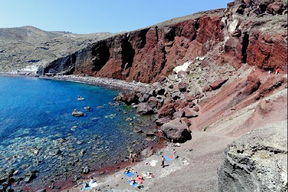 Red Beach: General view