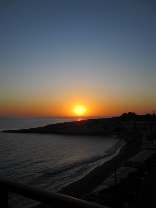 Sunrise Hernosis, Crete