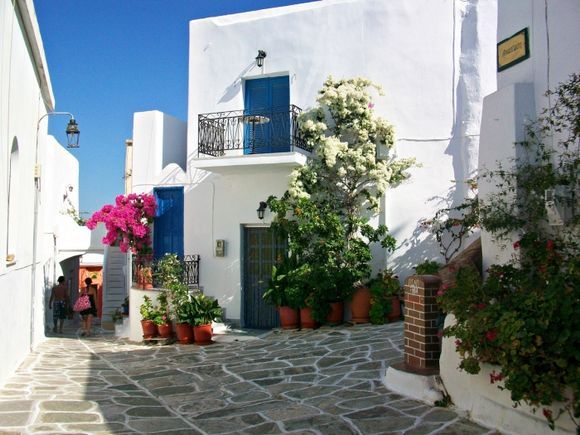 PAROS