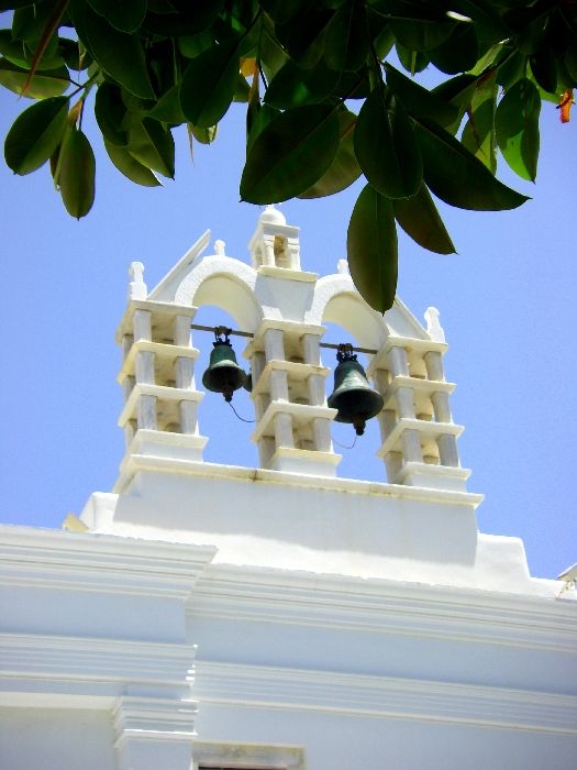 Parikia, Ekatontapyliani, the bells.