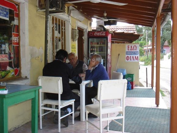 Does anyone recognize this small  greek cafe, somewhere near Pelekas i think, would like to re visit on my next visit to corfu