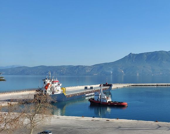 Loutraki Bay harbour