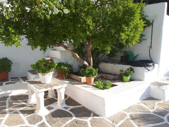 Courtyard: Agia Anargyri