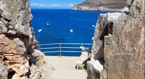 Peloponnese: Mani: At the Cave of Vlychada