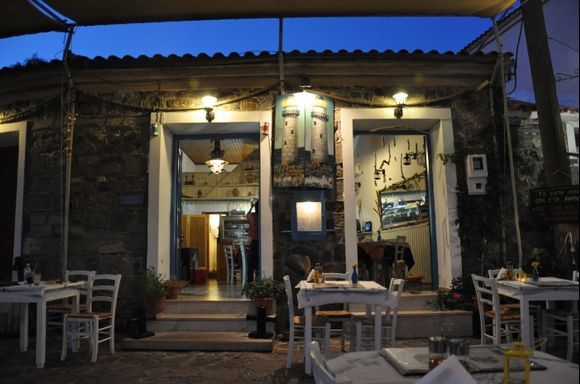 Beautiful tavern in Molivos