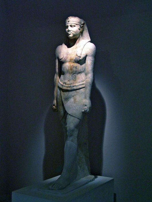 Marathon Archeological Museum_Egyptian sculpture