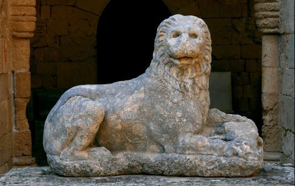 Lion in courtyard