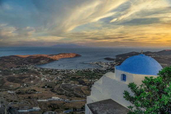 Serifos, Chora, pastel colored view
