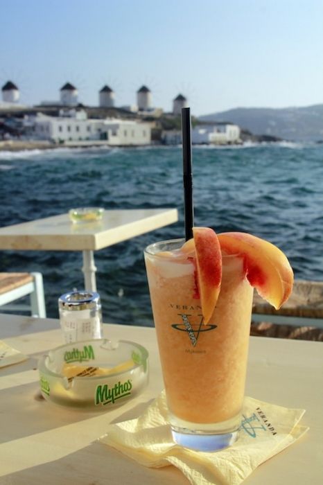 A relaxing break with a fantastic view of the windmills.