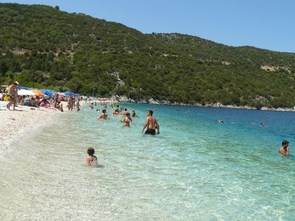 Antisamos beach, water