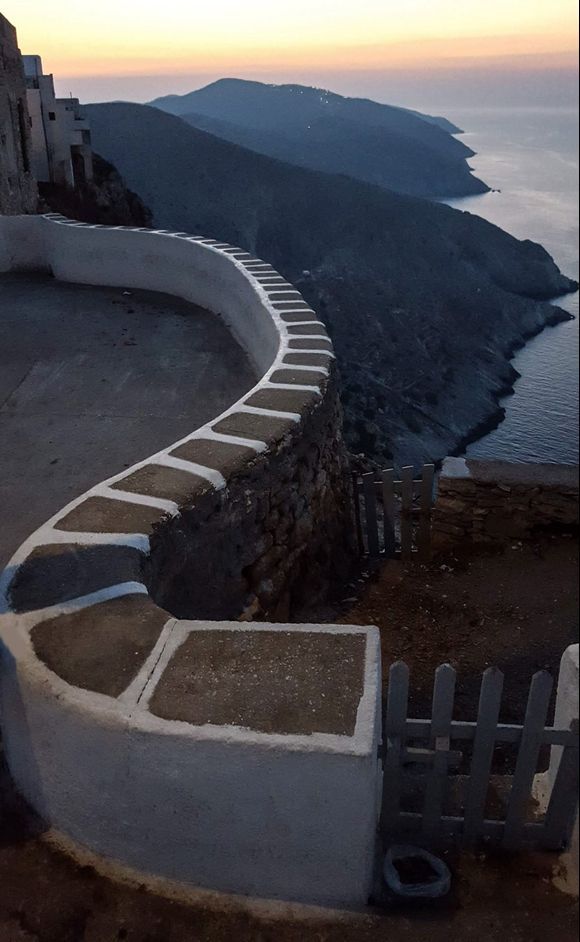 Viewpoint to the sea