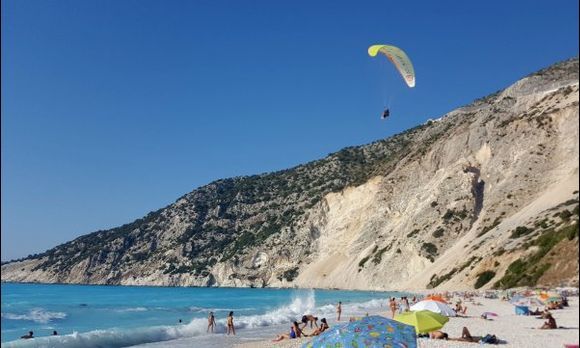 Myrthos beach , paragliding