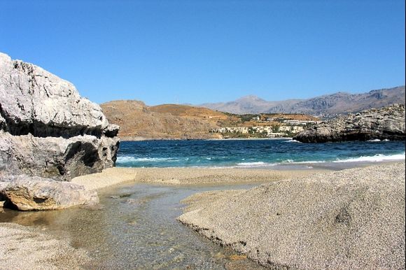 the rivulet at Ammoudi-beach