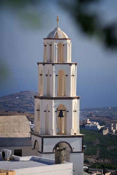 Santorini Source: www.greeka.com