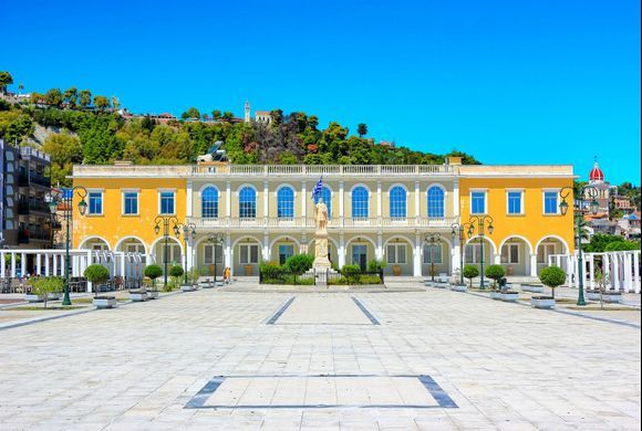 Lovely morning view of Solomos Square, Zakynthos!