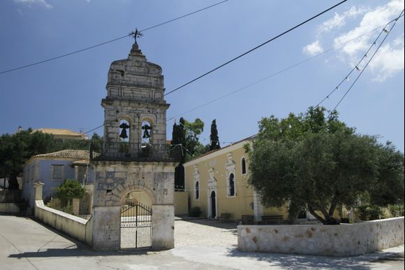 A sunny day at Zakynthos' village Agalas!