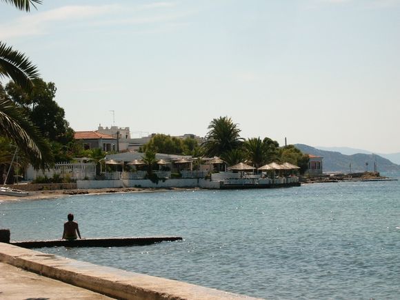 Yacht Club Aegina Town