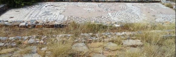 mosaïec of the antique basilica disappeared by an earthquake centuries ago, near Elounda