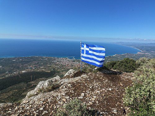 the blue-white flag with the messinian kyparissia