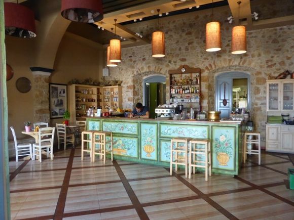 Palia Agora taverna Kyparissia