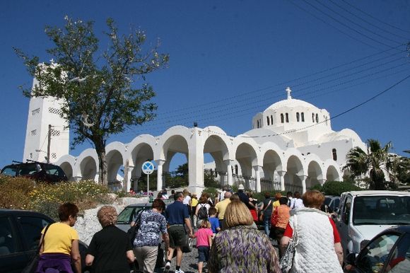 Fira crowds