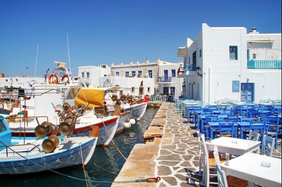 Find out why Paros is one of the hottest destinations! ✨
https://blog.greeka.com/islands/paros/7-cool-reasons-why-paros-is-the-ultimate-island-crush/