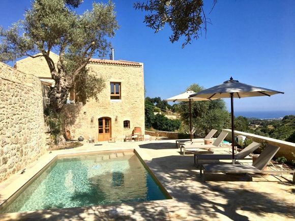 https://blog.greeka.com/crete/7-hotels-in-crete-to-fall-in-love-with/
New blog post alert! 
Anyone planning to visit Crete in the future? Check 7 of the most beautiful hotels on the island! 