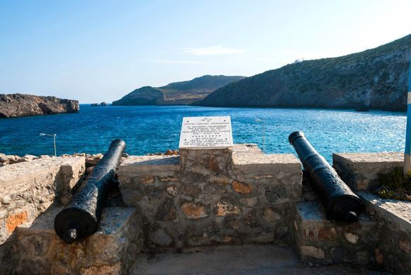Antikythira island 📍
This small island to the south of Kythira has only 50 permanent inhabitants. The largest village, and at the same time port, is Potamos. It can be accessed by boat from Kythira and it's a magical hidden gem.
Find out more 👉 http://bit.ly/2MpQiXn
