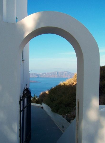 Archway to the Sea