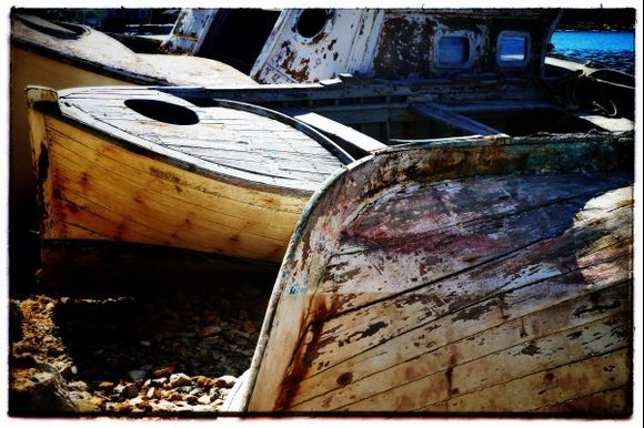 Old boats in Pedi Bay