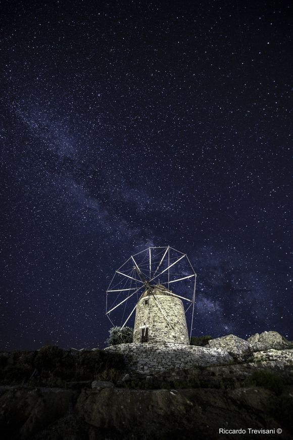 windmill whit stars in Naxos