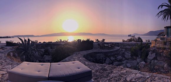 Sunset at Katavothres Club, Restaurant in Argostoli, Kefalonia.