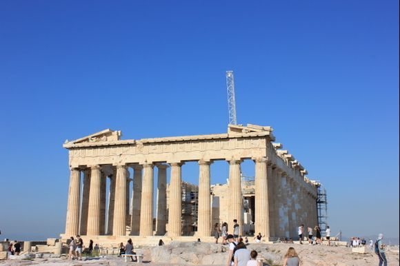 Hot day at the acropolis