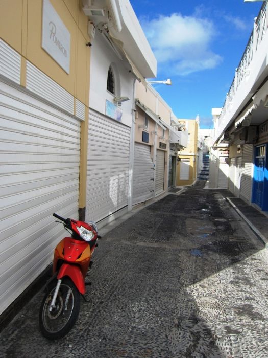 Most of the Shops closed in winter time