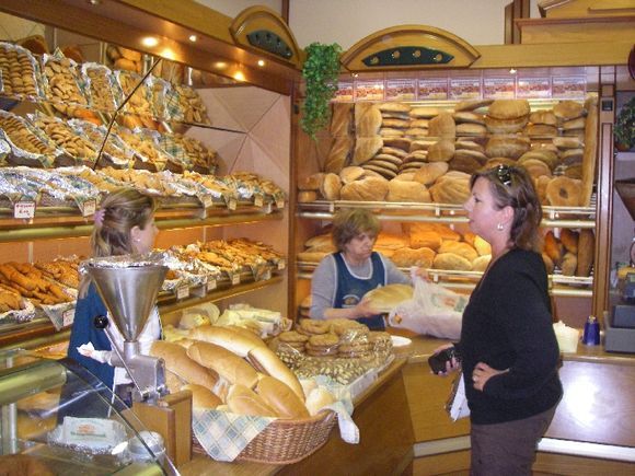 Pylos Bakery....what to choose?