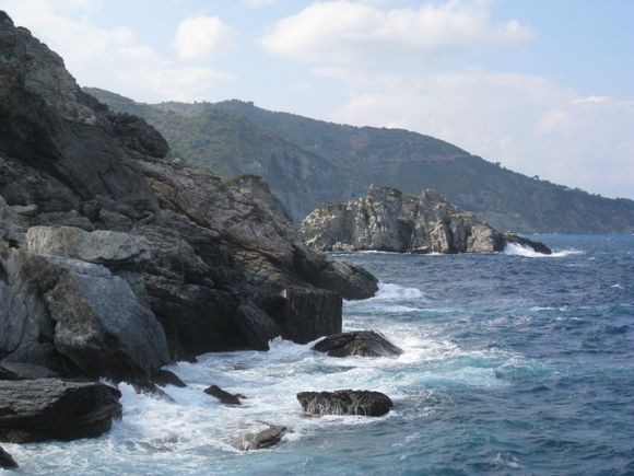 The cliffs near Agios Iannis