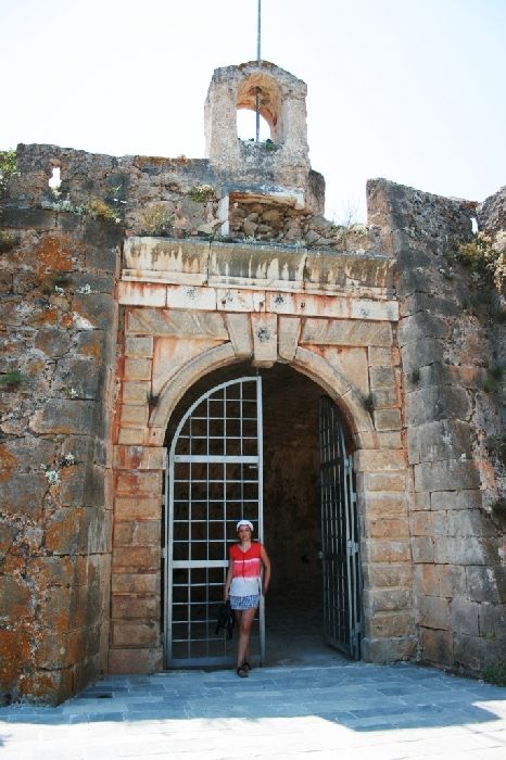 Assos.Finally the castle entrance...