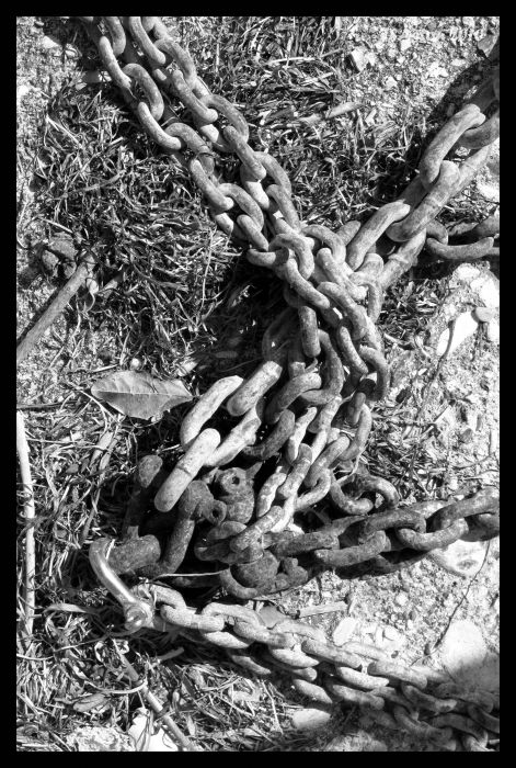 Chains from Jetty, Roda...