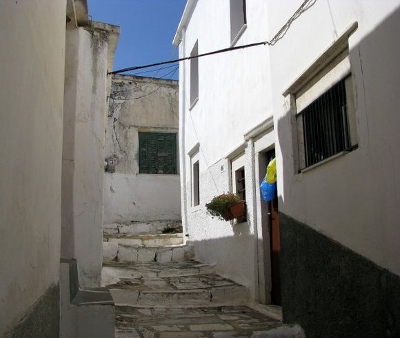 19-09-2009  Naxos: Chalki