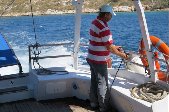 18-09-2018 Patmos: On the way from Patmos to Marathi with a very nice skipper