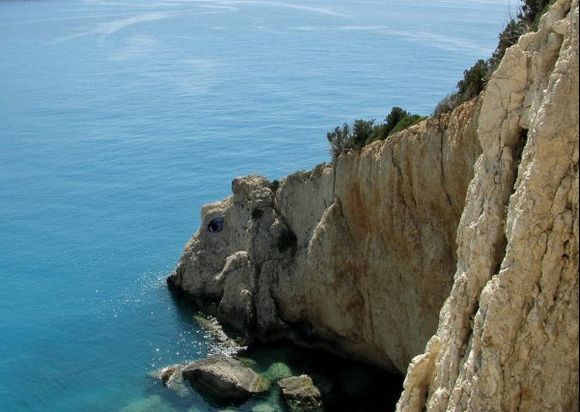 07-09-2010  Lefkas: Porto Katsiki:   Thirsty ....;-)