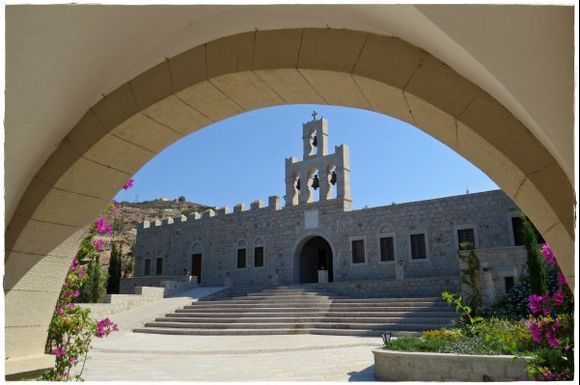 13-09-2016  Patmos: Women Monastry