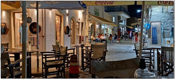 31-08-2020 Patmos: Skala: Enjoying on the best place in Skala