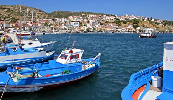 09-09-2019 Samos: Pythagorio  View from thew harbour on a piece of Pythagorio