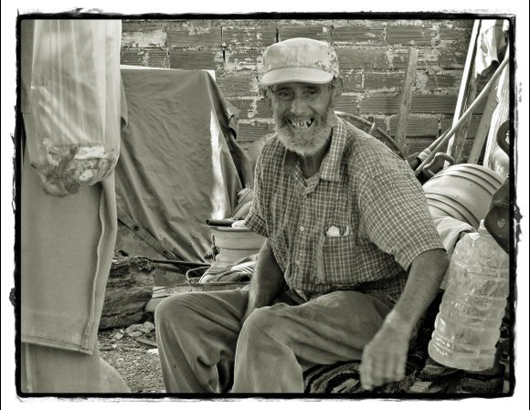 22-09-2020 Samos: A very friendly man somewhere in the hills of Samos