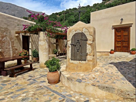09-09-2023 Crete: Finikas .....Inner courtyard of Finikas monastery