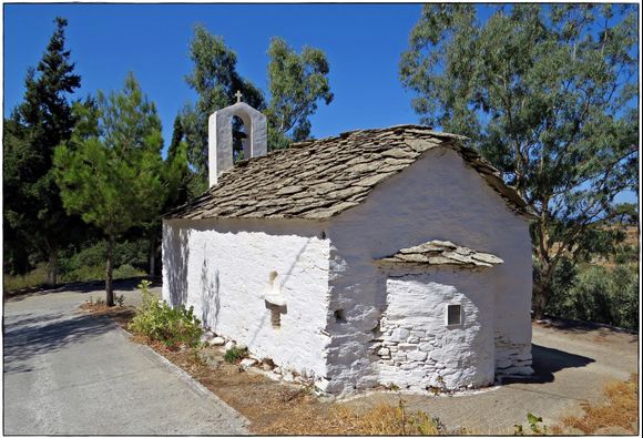18-09-2019 Ikaria: Small church in the middle of nowhere