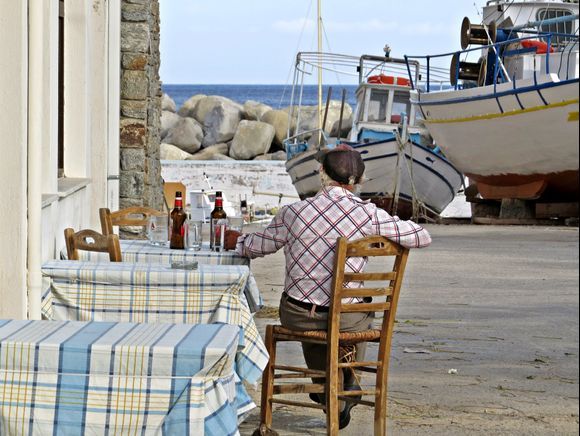 13-09-2019 Ikaria: Karkinagri .........Old fisherman looking back on his life .....