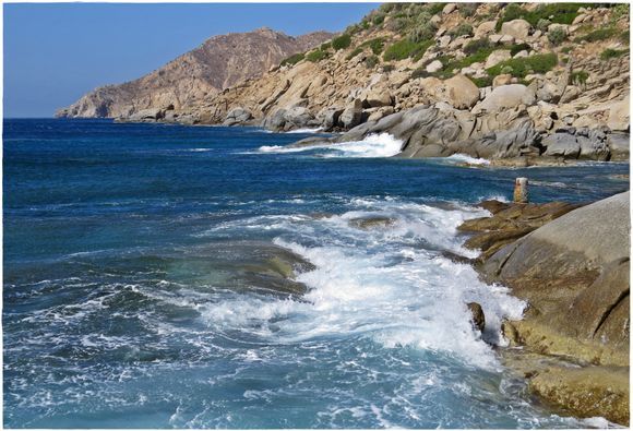 14-09-2019 Ikaria:  It is a pity that you cannot hear the sea   ;-)